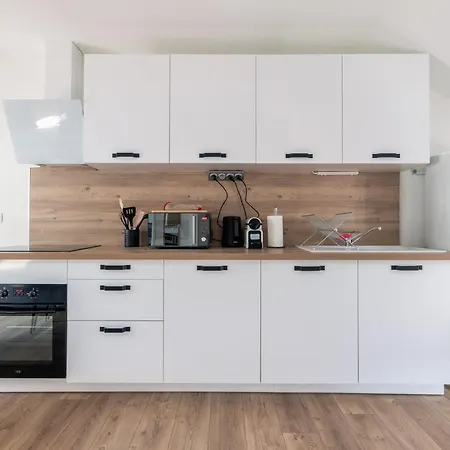 Le Carnot Homecourt